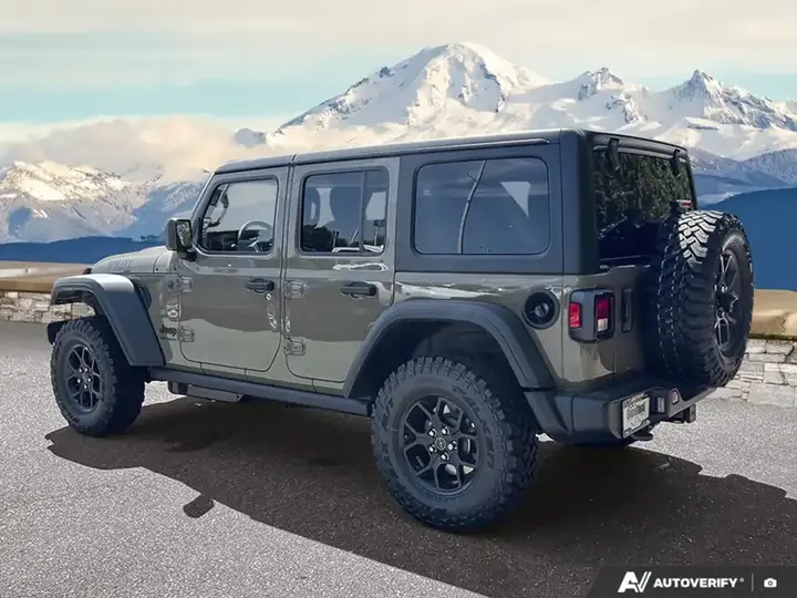 Jeep Wrangler 2026 photo 4