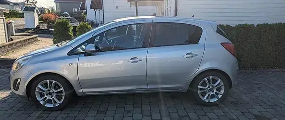 Opel Corsa 2012 photo 3