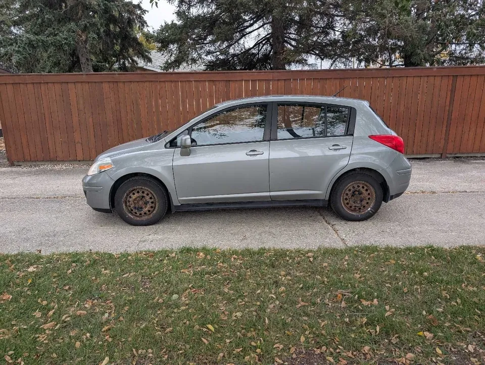 Nissan Versa