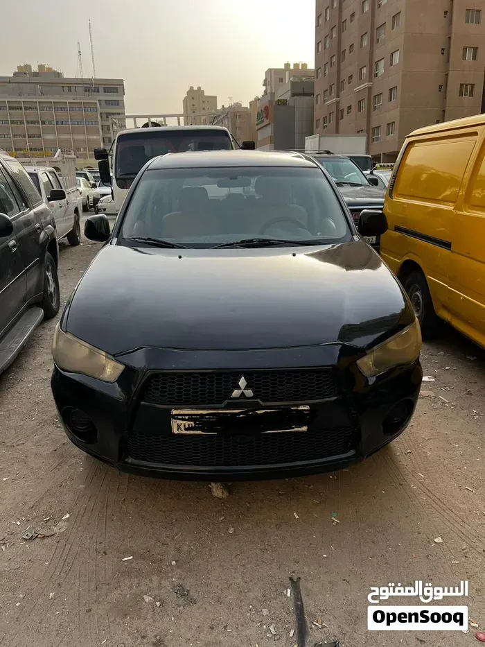Mitsubishi Outlander 2012 photo 4
