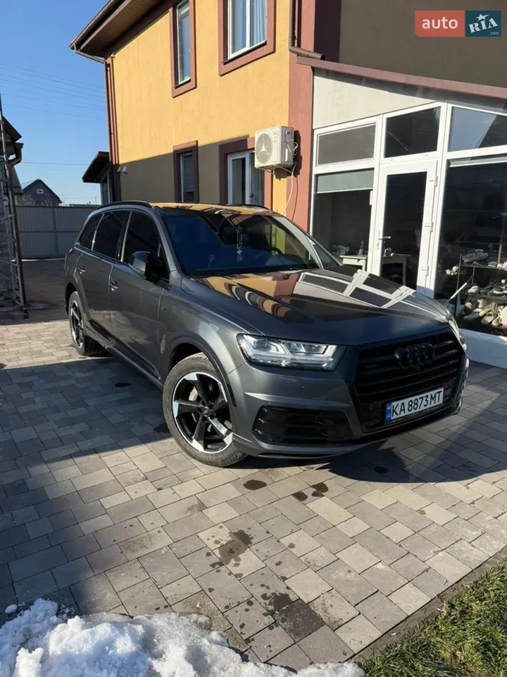 Audi Q7 2018 photo 5