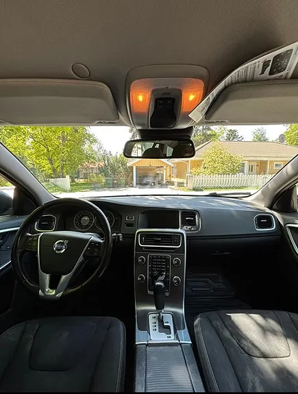 Volvo V60 2011 photo 4