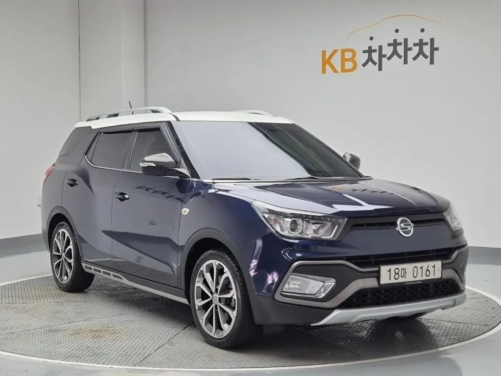 KG Mobility Tivoli 2017 photo 4