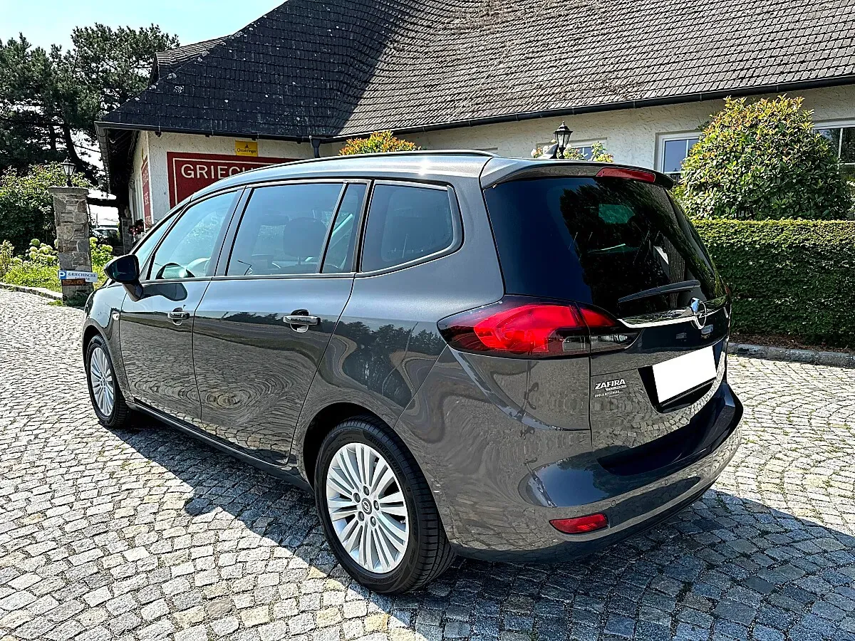 Opel Zafira Tourer 2016 photo 3
