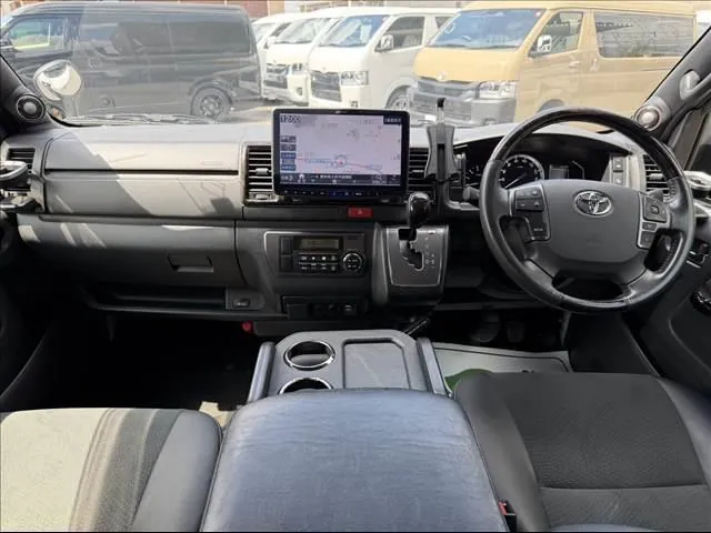 Toyota Hiace Gl Dark Prime Ii 2023 photo 4