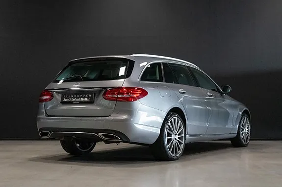 Mercedes-Benz C400 2016 photo 4