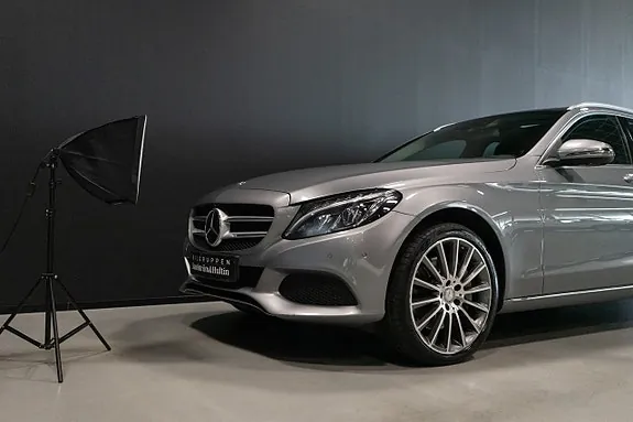 Mercedes-Benz C400 2016 photo 5