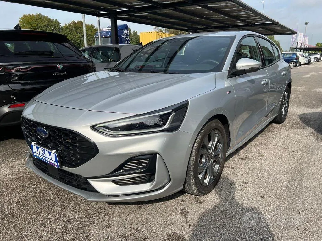 Ford Focus 2025 photo 3