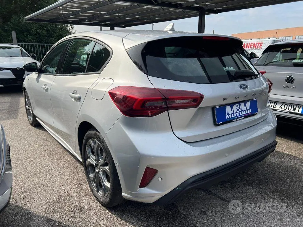 Ford Focus 2025 photo 4