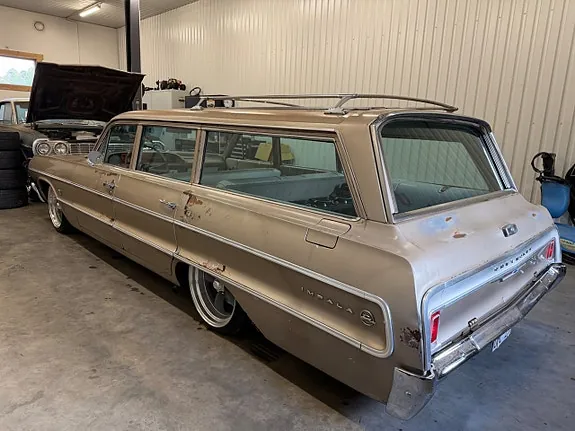 Chevrolet Impala 1964 photo 4