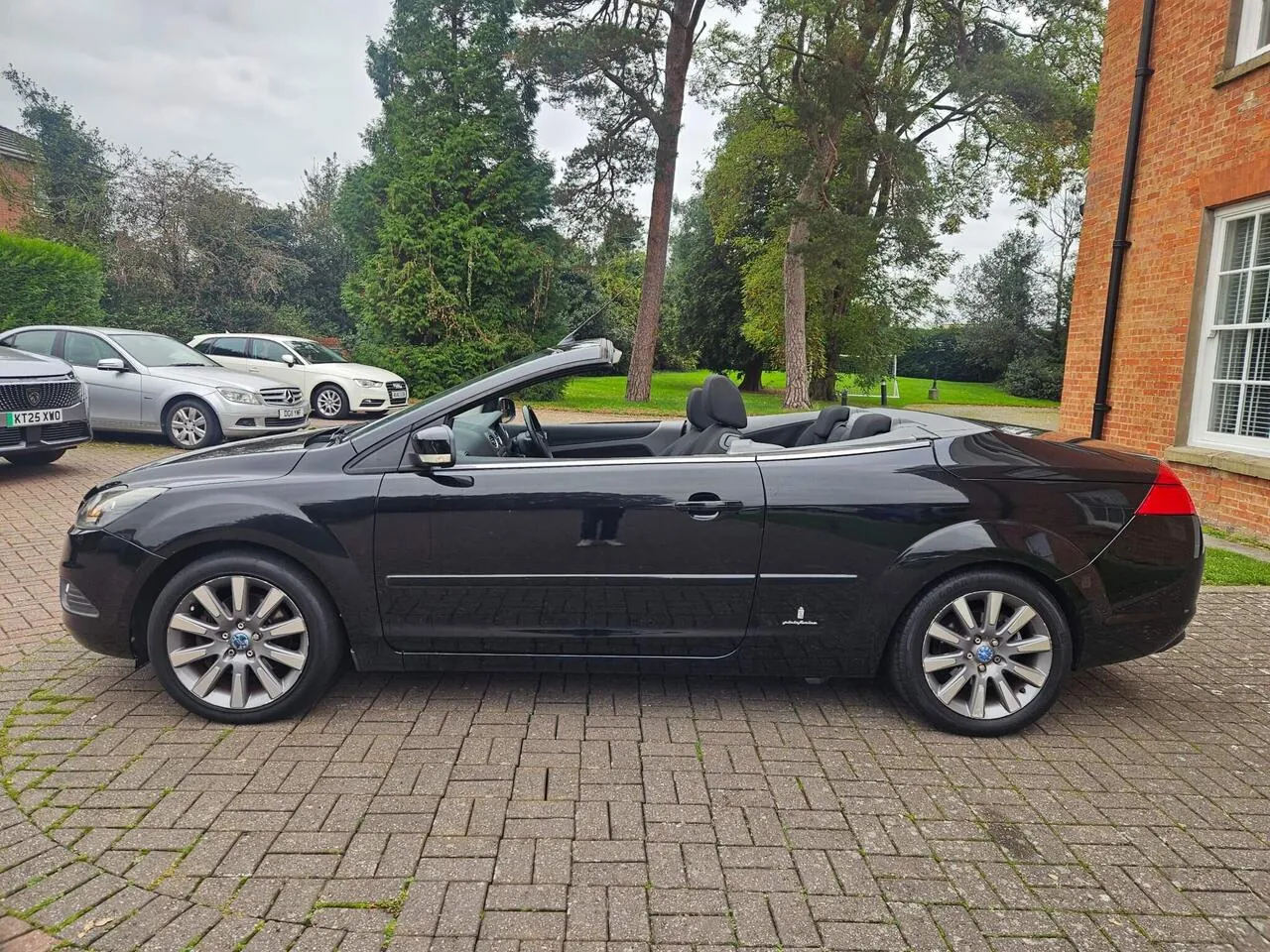 Ford Focus 2010 photo 5