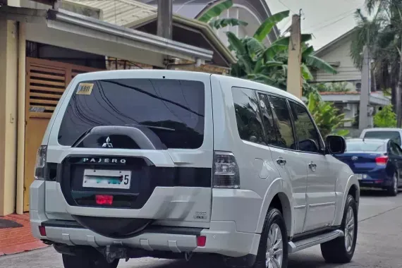 Mitsubishi Pajero 2017 photo 2
