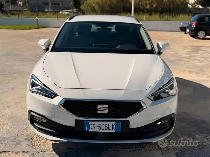 Seat Leon 2023 photo 3