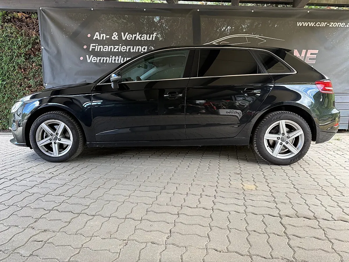 Audi A3 2018 photo 3