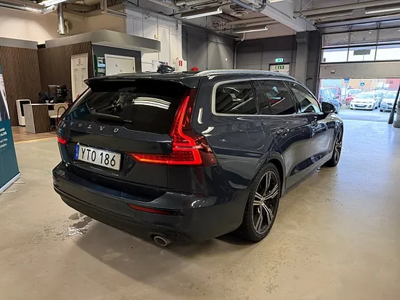 Volvo V60 2019 photo 5