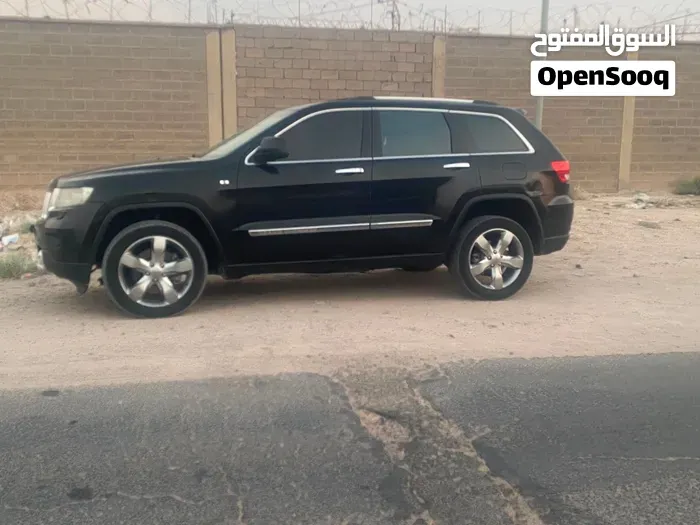 Jeep Cherokee 2023 photo 5