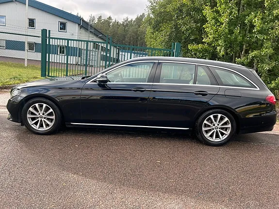 Mercedes-Benz E200 2019 photo 2