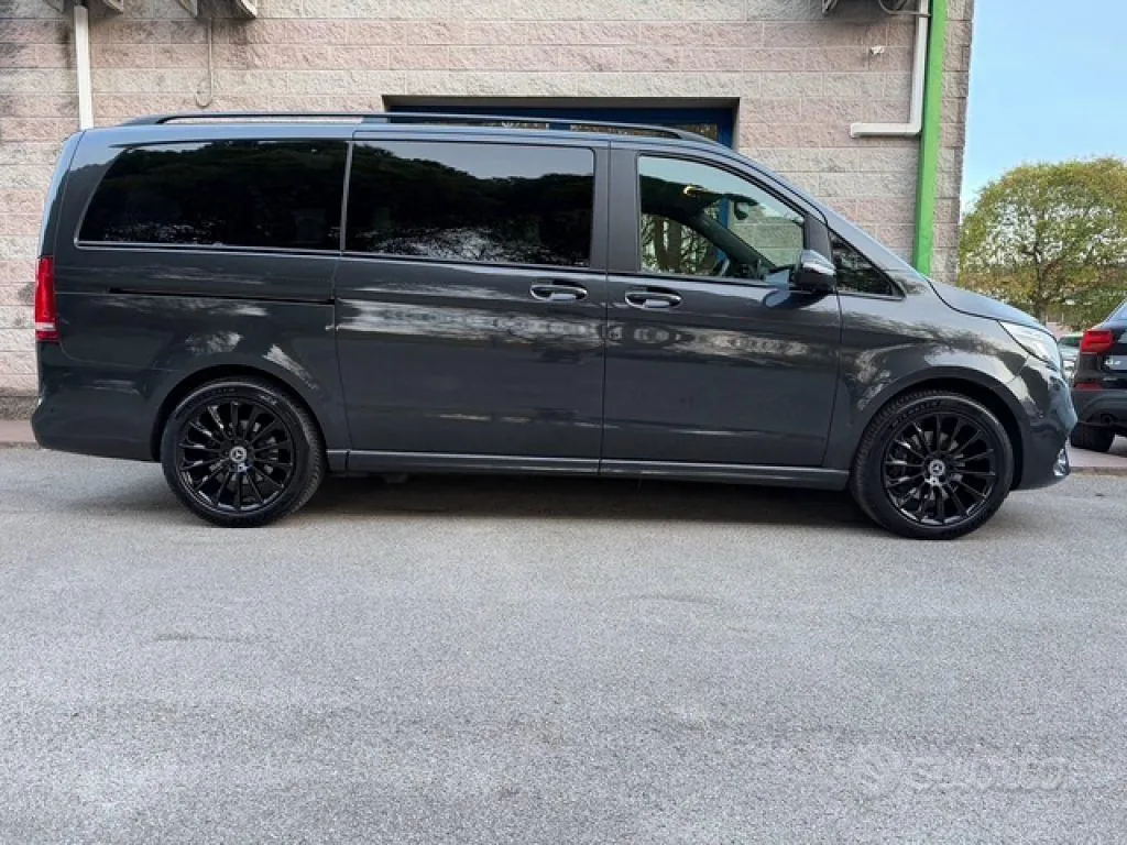 Mercedes-Benz V-Class 2021 photo 2