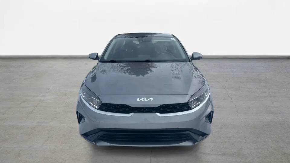 Kia Forte 2023 photo 5