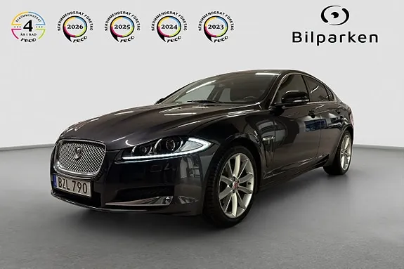 Jaguar Xf 2015 photo 4