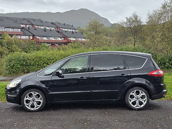 Ford S-Max 2011 photo 3