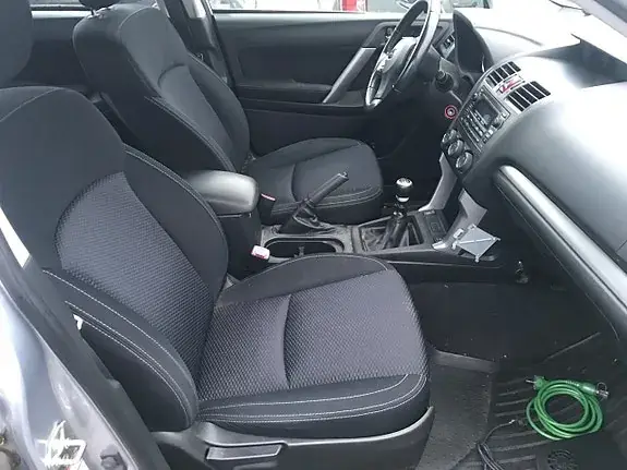 Subaru Forester 2013 photo 4