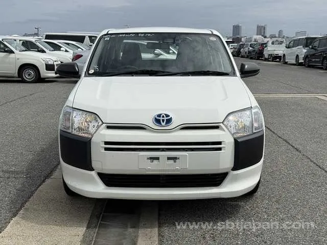 Toyota Probox 2022 photo 5