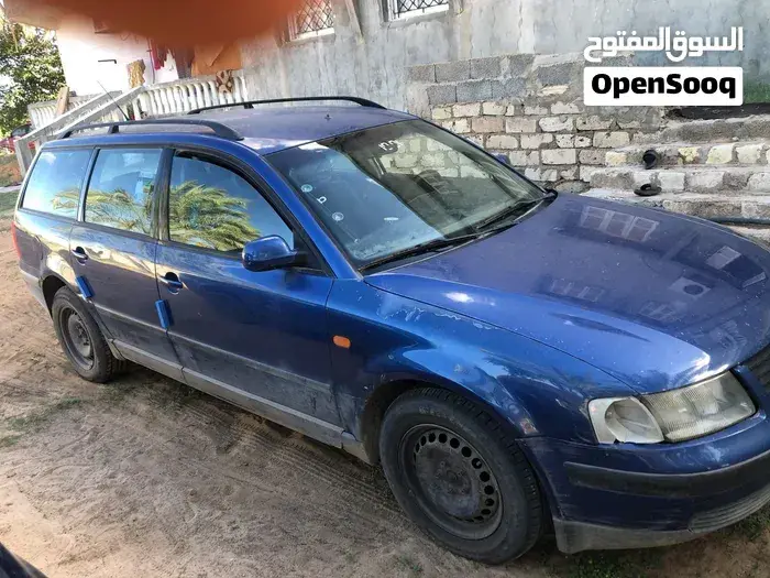 Volkswagen Passat 2000 photo 2