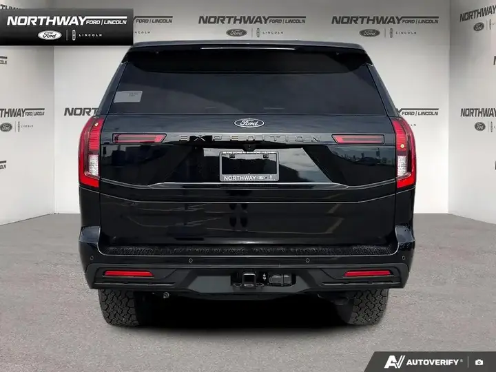 Ford Expedition 2026 photo 5
