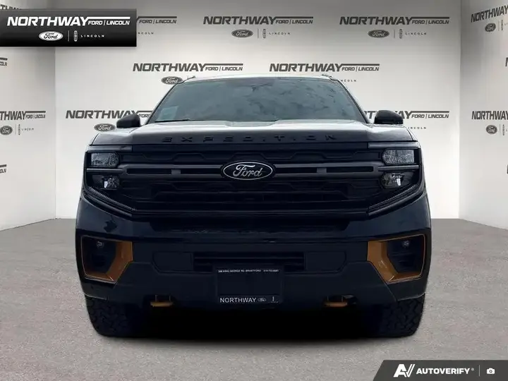 Ford Expedition 2026 photo 2