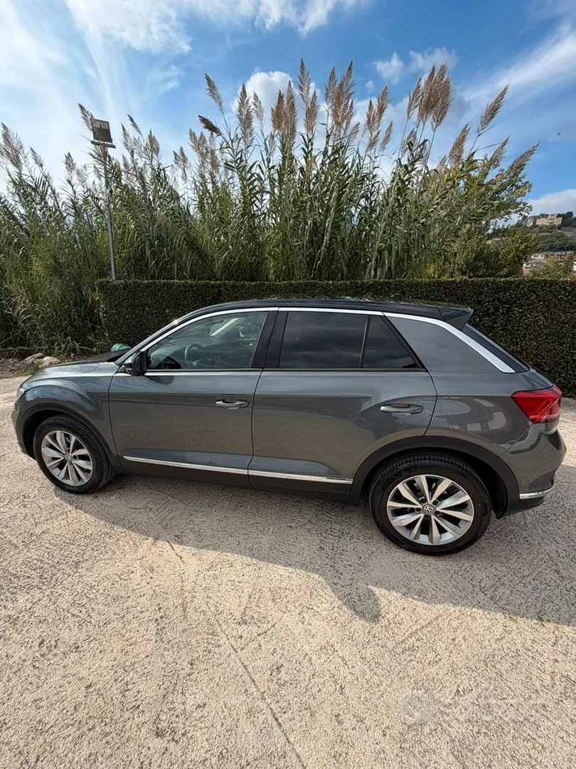 Volkswagen T-Roc 2018 photo 3