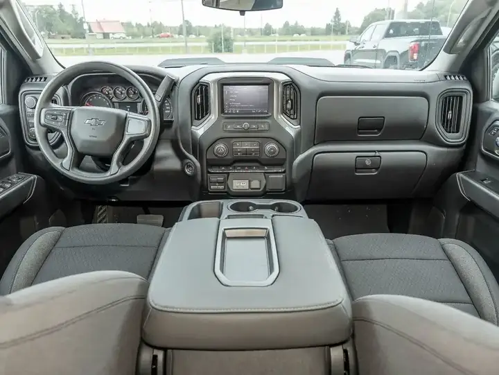 Chevrolet Silverado 1500 2026 photo 4
