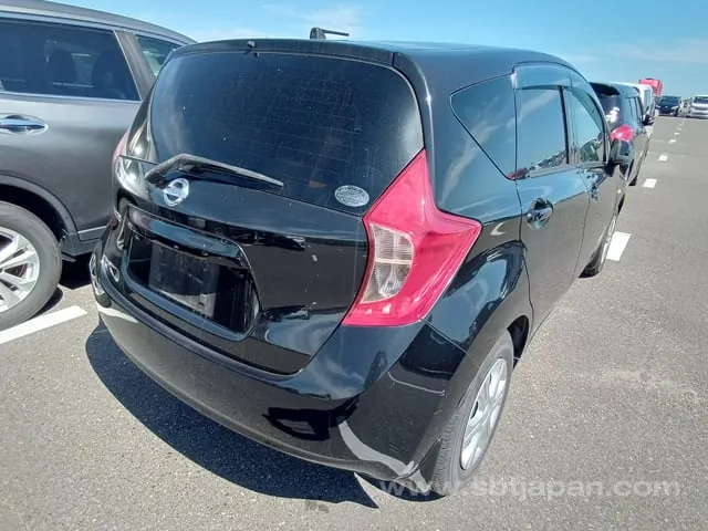 Nissan Note X 2014 photo 4
