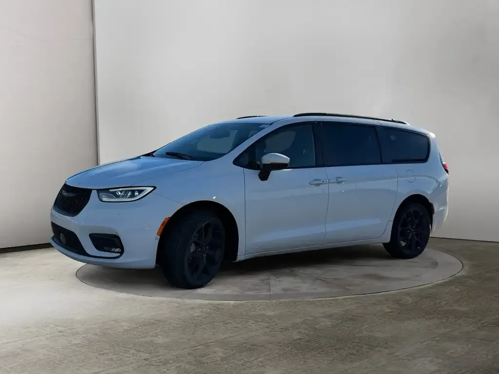 Chrysler Pacifica