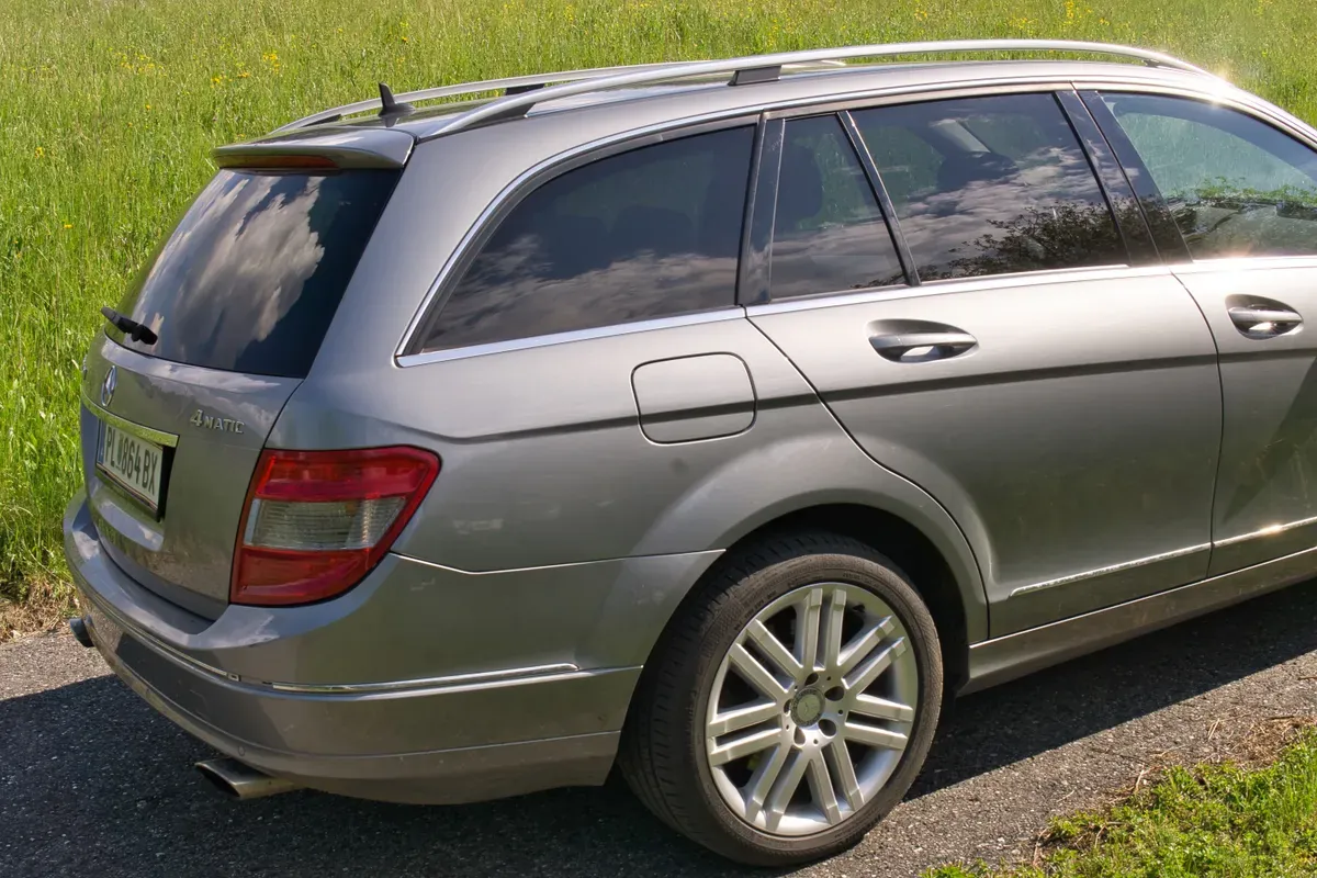 Mercedes-Benz C-Class 2008 photo 3