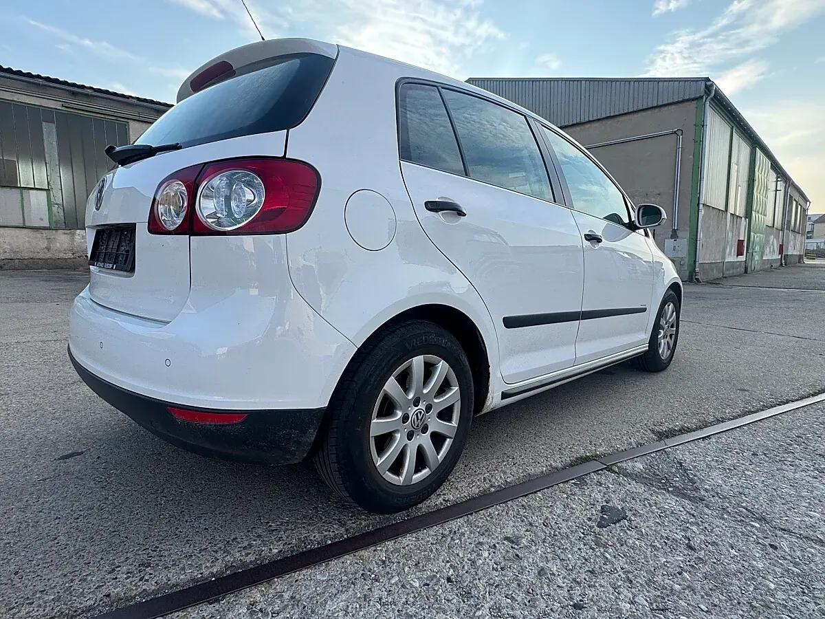 Volkswagen Golf 2006 photo 3