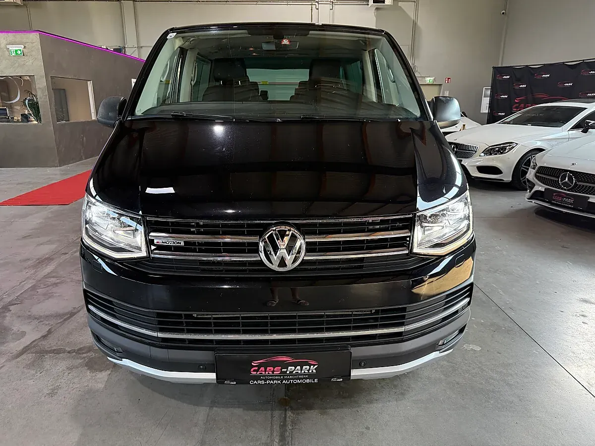Volkswagen Multivan 2016 photo 2