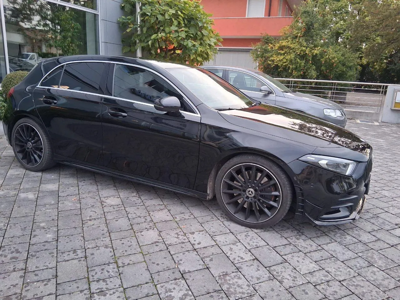 Mercedes-Benz A250 2019 photo 3