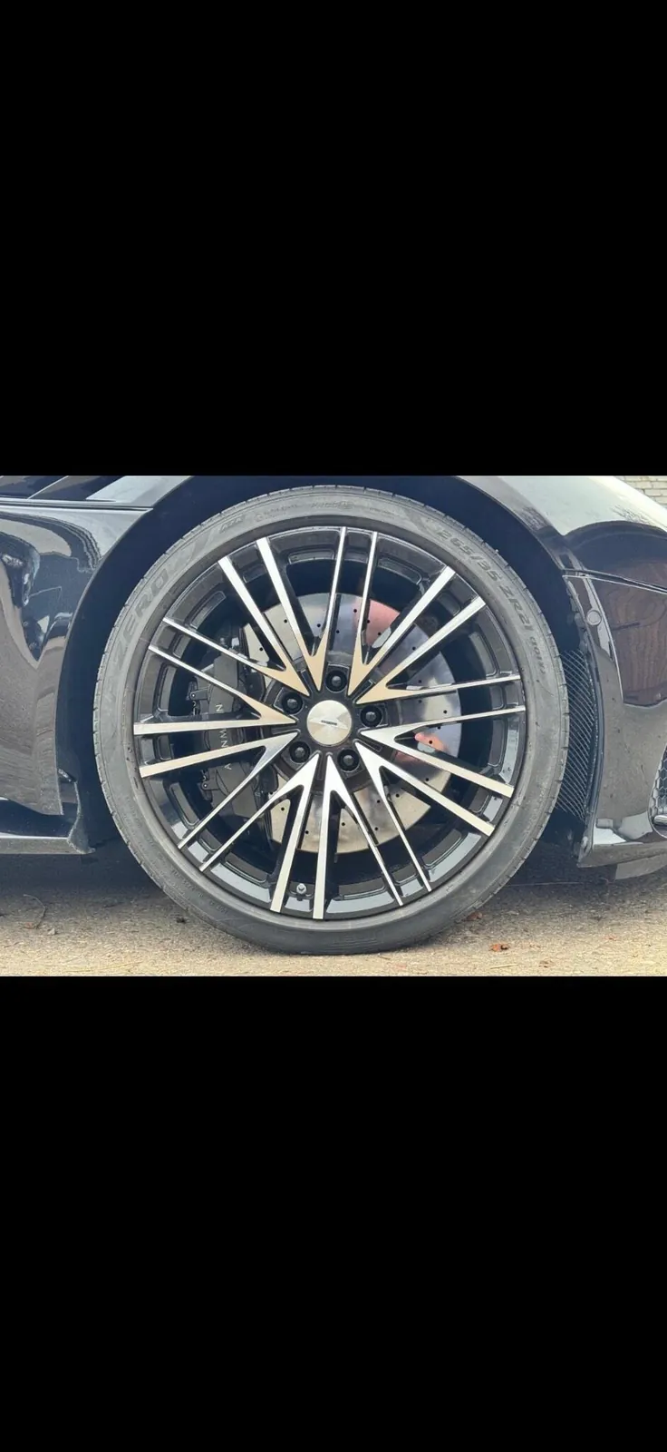 Aston Martin Dbs 2020 photo 5