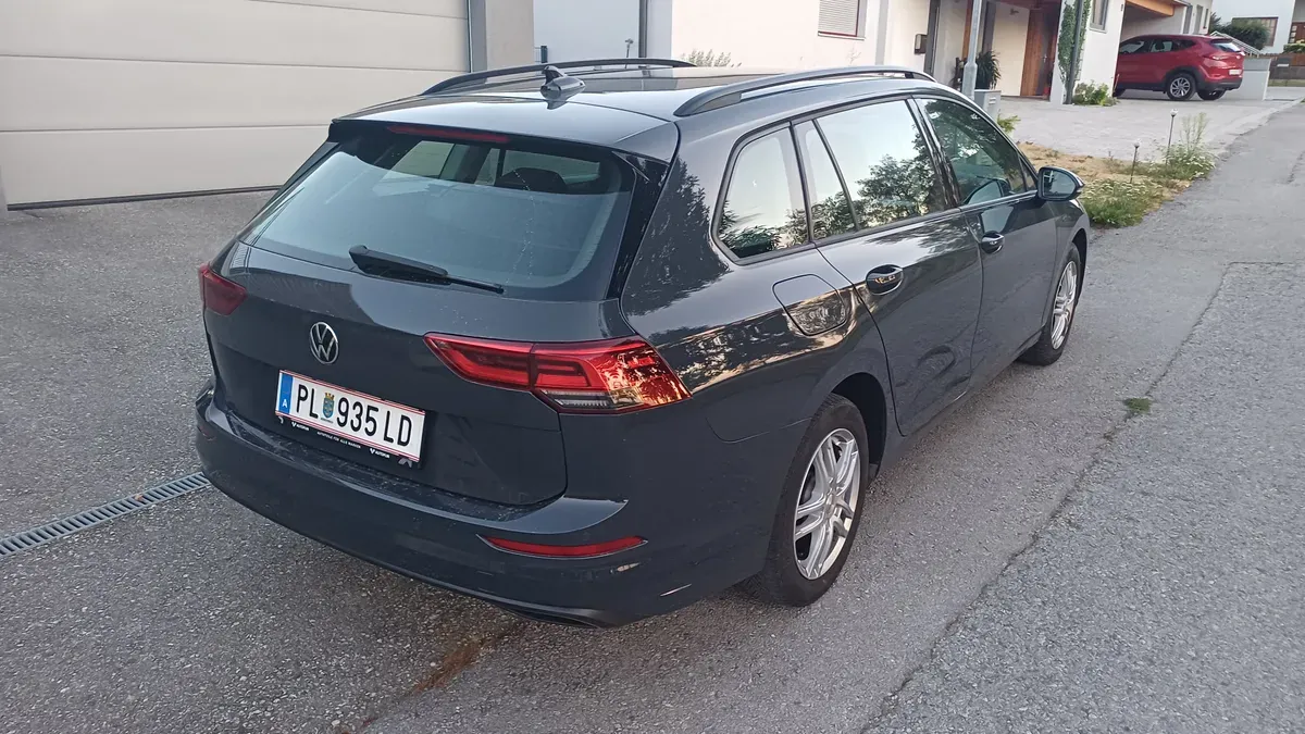Volkswagen Golf 2022 photo 3