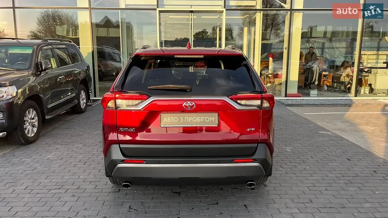 Toyota Rav4 2019 photo 4