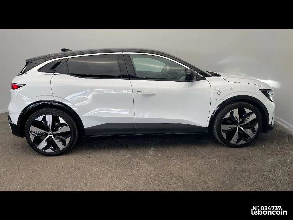 Renault Megane 2023 photo 5