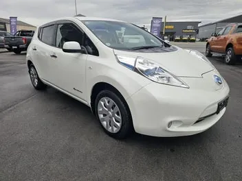 Nissan Leaf 2015 photo 3