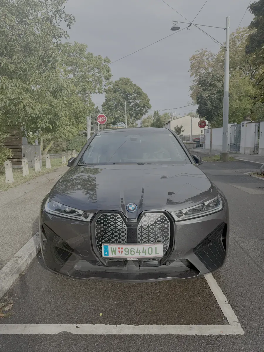 BMW Ix