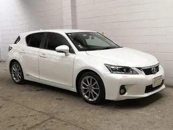 Lexus Ct 200H 2013 photo 2