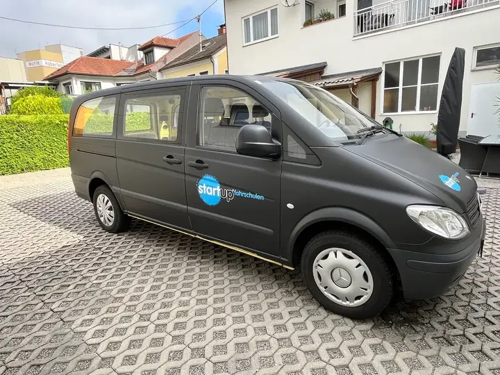 Mercedes-Benz Vito 2005 photo 2