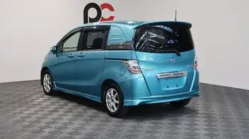 Honda Freed 2013 photo 5