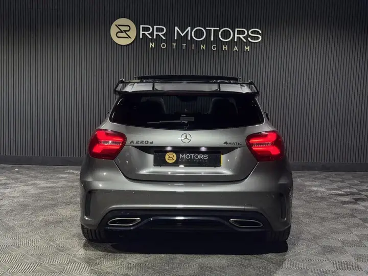 Mercedes-Benz A-Class 2017 photo 4