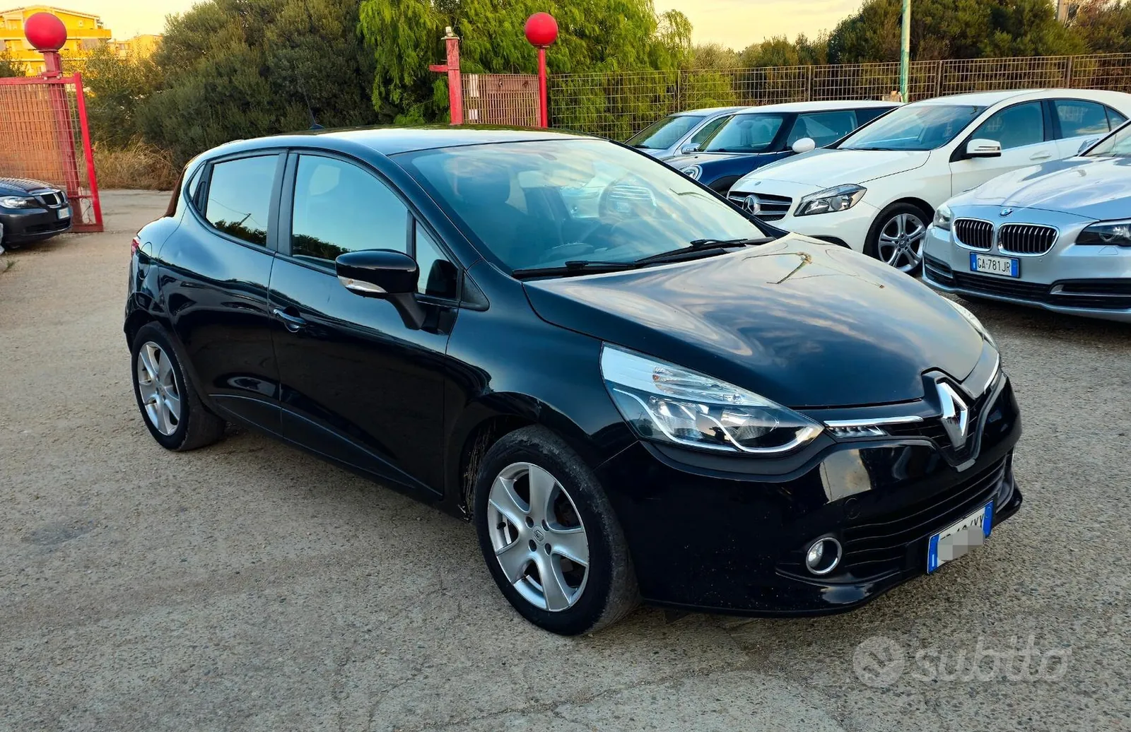 Renault Clio 2014 photo 4