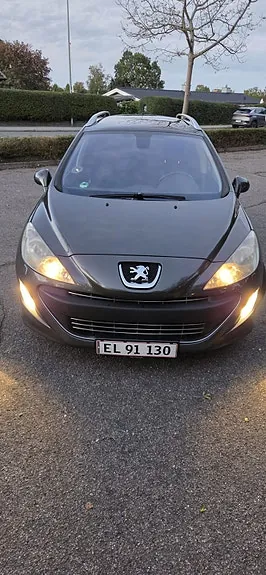 Peugeot 308 2011 photo 3